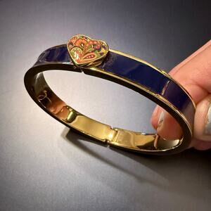 Vera Bradley Lola Heart Black Enamel Hinged Bracelet